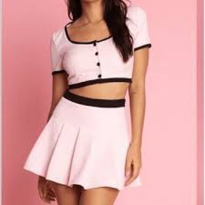 Amber x Meshki Cher Set